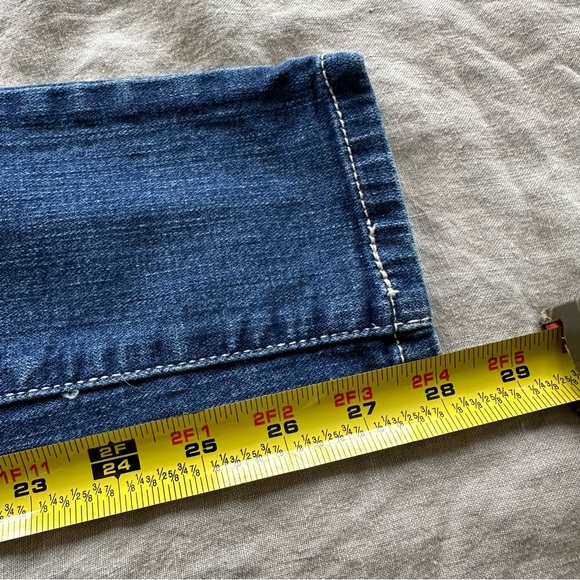 Levi’s “Leggings” Jeans - Size 26 - Picture 8 of 9
